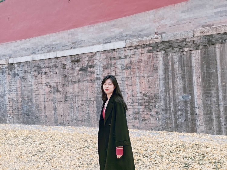 Yu-北京市·北京市·朝阳区--接各类寄拍,返图,详细介绍,种草文字。
女士服装,生活用品,猫咪用品都可以
互免或佣金~
