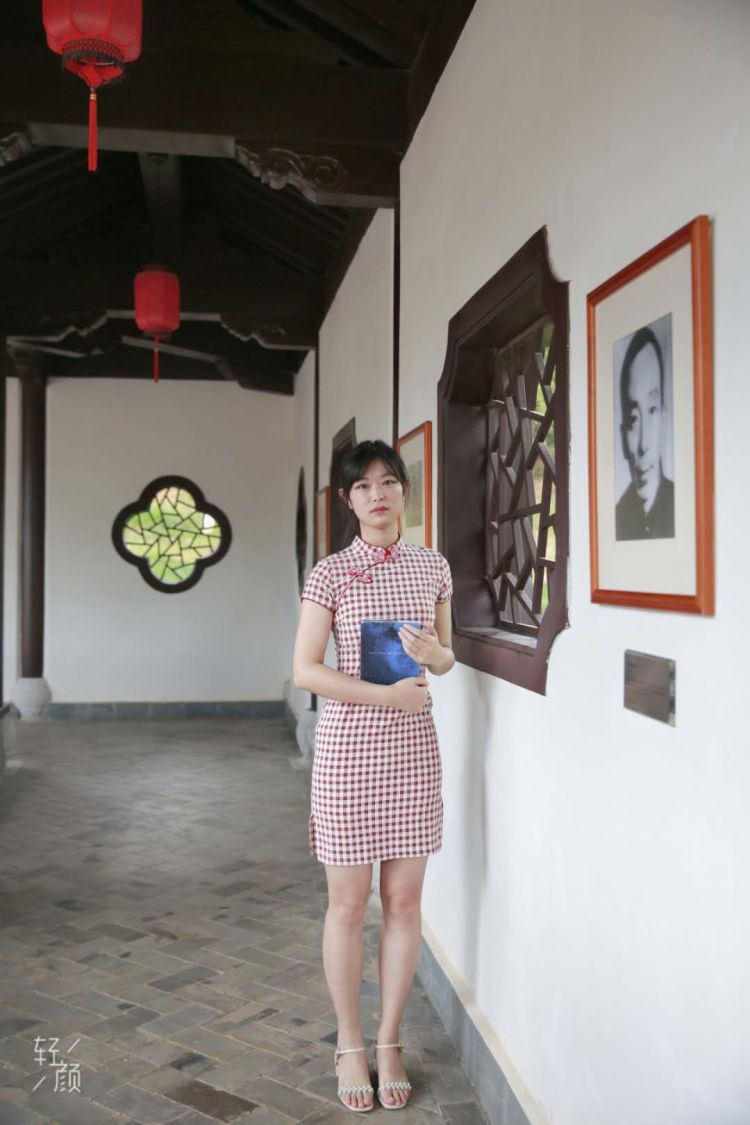 Yu-北京市·北京市·朝阳区--接各类寄拍,返图,详细介绍,种草文字。
女士服装,生活用品,猫咪用品都可以
互免或佣金~