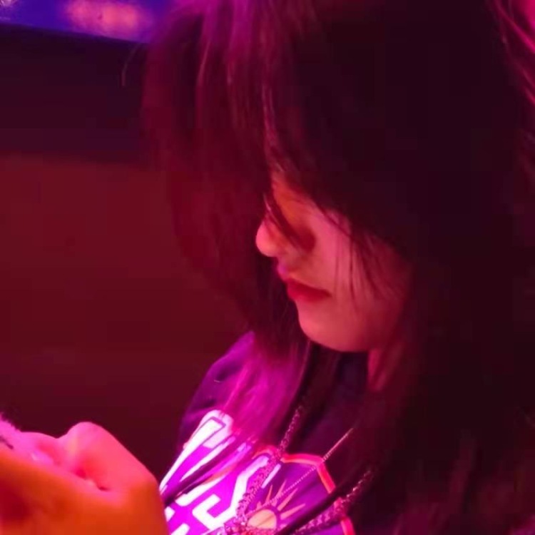 Petrichor💗-湖南省·长沙市·天心区-抖音，微博-价格不是主要，喜欢拍照，技术不错，会p图
主要接受寄拍，买家秀