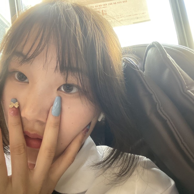 小李别再吃了-江苏省·苏州市·太仓市--很喜欢拍照 一个学生党 寒假想赚点零花钱哈哈哈
身高178 体重118