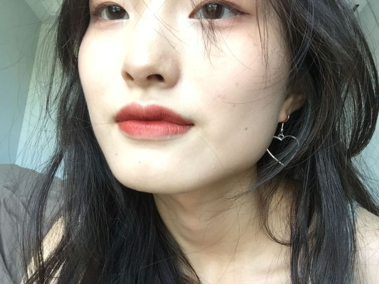 D-浙江省·杭州市·萧山区--艺术生,喜欢模特这个职业,对模特很感兴趣,身高170cm,体重48kg