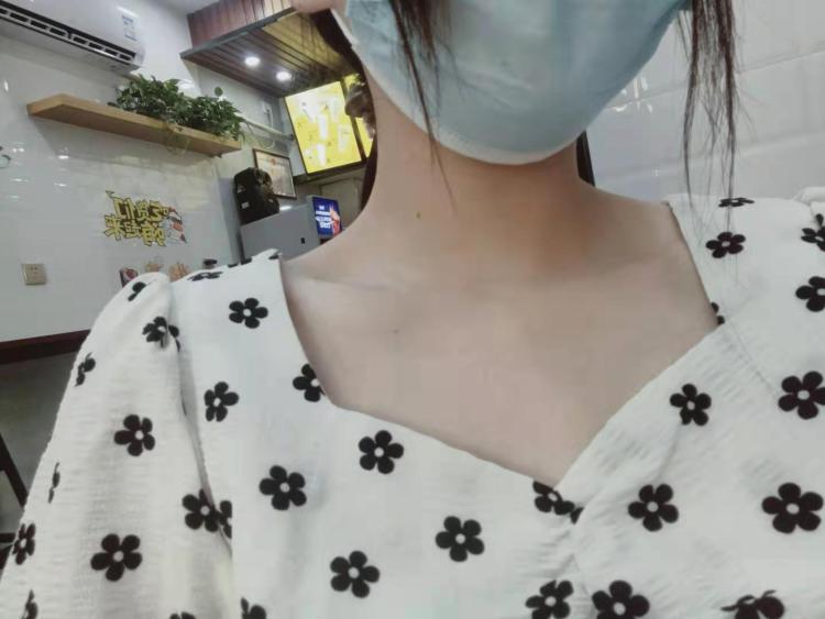 L.-湖北省·孝感市·大悟县--身高165cm体重106斤,皮肤白皙,能驾驭各种风格,接寄拍