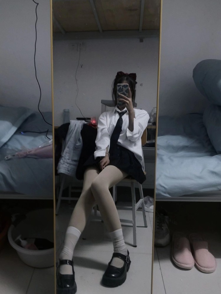小悦一米八-河南省·南阳市·卧龙区-快手-可接首饰 服装 彩妆 鞋子 包包寄拍
长相可御姐可甜美
身高:162cm
体重:43kg
会搭配 爱拍照 会做图 拍照高清质量高 在校学生空闲
🍑播拼夕夕都没问题会拍照会p图出片快