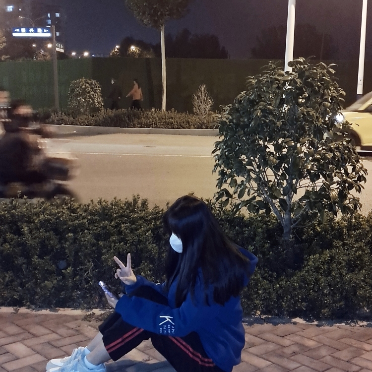 婧婧-山东省·临沂市·沂南县-快手-本人是学生喜欢拍照
希望接一些寄拍,种草,买家秀测评之类的
玩快手600粉丝