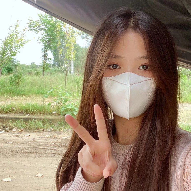 小悦一米八-河南省·南阳市·卧龙区-快手-可接首饰 服装 彩妆 鞋子 包包寄拍
长相可御姐可甜美
身高:162cm
体重:43kg
会搭配 爱拍照 会做图 会跳舞,爵士,民族都可 拍照高清质量高 在校学生空闲
🍑宝拼夕夕都没问题会拍照会p图出