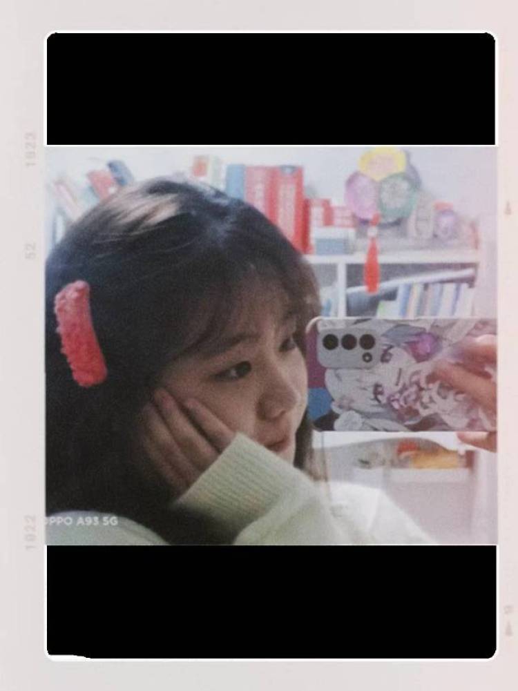 🥽-陕西省·咸阳市·秦都区--接寄拍,身高162,体重120,微胖,爱拍照,审美在线穿衣风格无限制,好沟通,诚邀