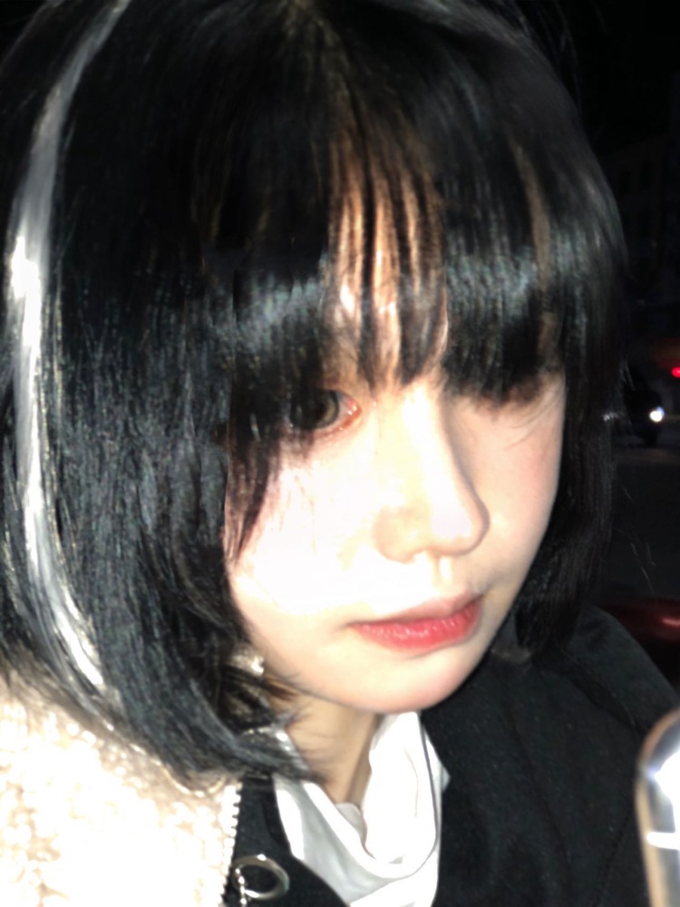_小颖.-浙江省·温州市·瑞安市-抖音 ***-想接寄拍 买家秀 是名高中生 喜欢拍照 会化妆会p图 一个新手小白🙏拜托给个机会吧看看我❗️❗️❗️
