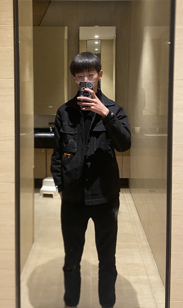 风起娱乐~陈沫🍓-江苏省·苏州市·吴中区-抖音-招募线上主播(在自己家直播就可以了)
提成日结自提,无需经验,新人免费培训,提供流量扶持
薪资待遇:
无责保底4000-9000,礼物提成:80%-90%,日结,主播每天下播自提
主打抖音,快手,微信