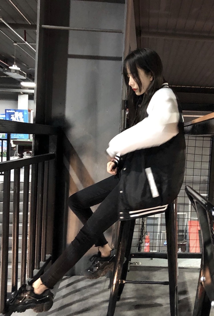 .-山东省·威海市·环翠区-抖音快手***微博-会拍照会p图
拍摄设备很多身高165 
体重87斤
身材可以
接寄拍
诚信
不满意可以重拍