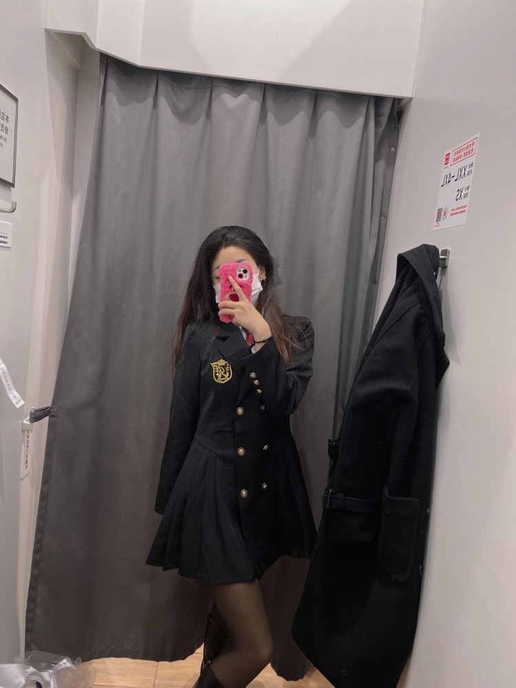 🤍-山东省·济南市·历下区--找寄拍商家❤️🧡💛💜💙💚
是学生时间充裕
166 96
喜欢拍照!!会p图!!不偷懒不啰嗦
