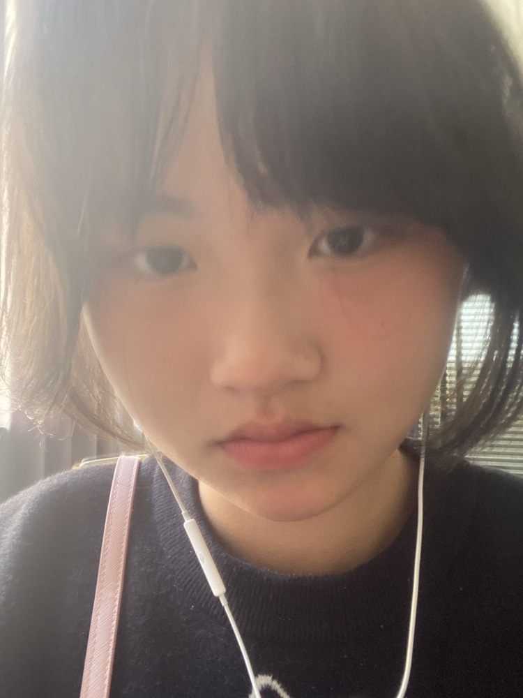 。-云南省·临沧市·临翔区--接衣服、包包、鞋子、首饰(耳环除外)、发卡
等一系列(可询问我)
本人返图快!