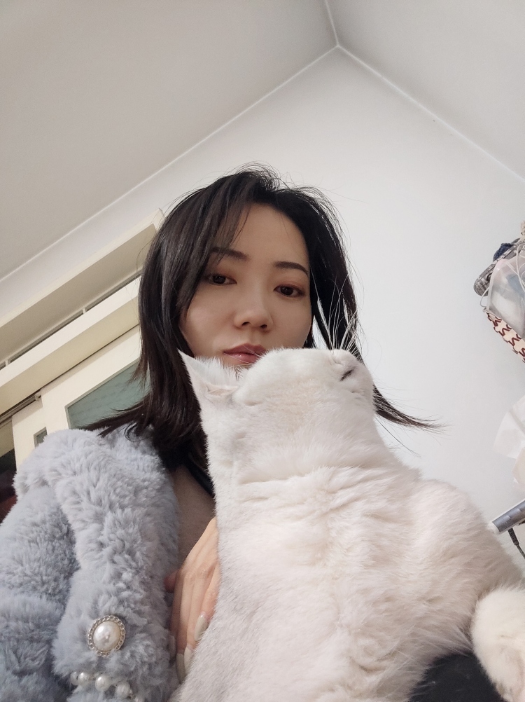 小丸子-陕西省·宝鸡市·渭滨区-抖音-自由工作 身高158 体重88~会p图!
可以拍买家秀,开箱种草,免费试用都可以的~因为是新手所以初期费用比较低。有老板看重多多联系~