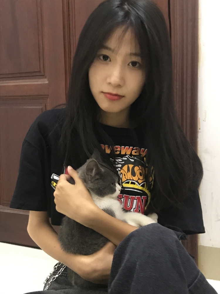 一个知名帅哥-广东省·汕尾市·陆丰市-抖音-在校生想做兼职,特长就是瘦腿细,可以关注一下可接可爱的跟甜辣风,很喜欢拍照p图,也喜欢拍视频抖音粉丝200+