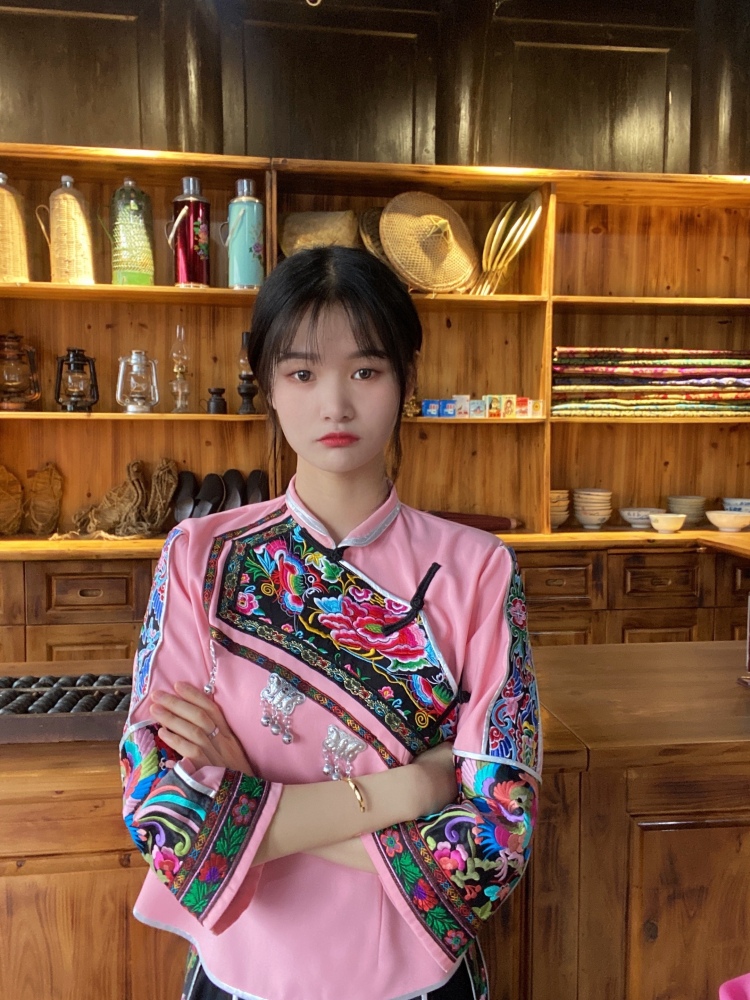 七七-重庆市·重庆市·沙坪坝区-抖音-166cm/47kg🧍♀️
接买家秀,寄拍,送拍
会拍照会p图会剪辑视频📸
衣服👗鞋子👟包包🎒装饰品🕶️均可