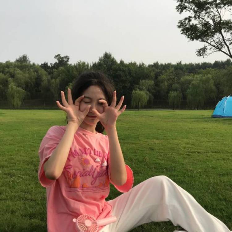 ᥫᩣ-湖南省·衡阳市·常宁市-抖音,***,快手-本人善长拍照和基本的剪辑视频,在快手上有1580粉丝,可接推广,寄拍,送拍等,价格好商量