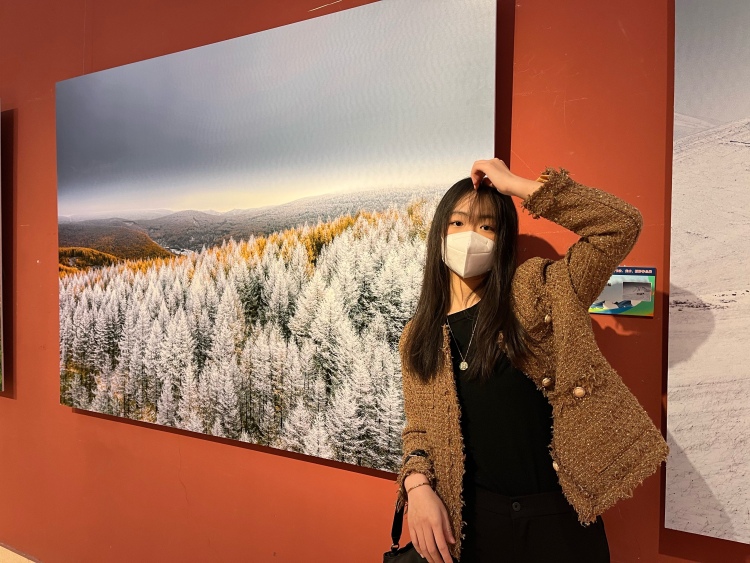 Jessie Wang-河北省·石家庄市·新华区--身高174,体重56kg。会拍照，风格多样，姿势多变，接单效率高
