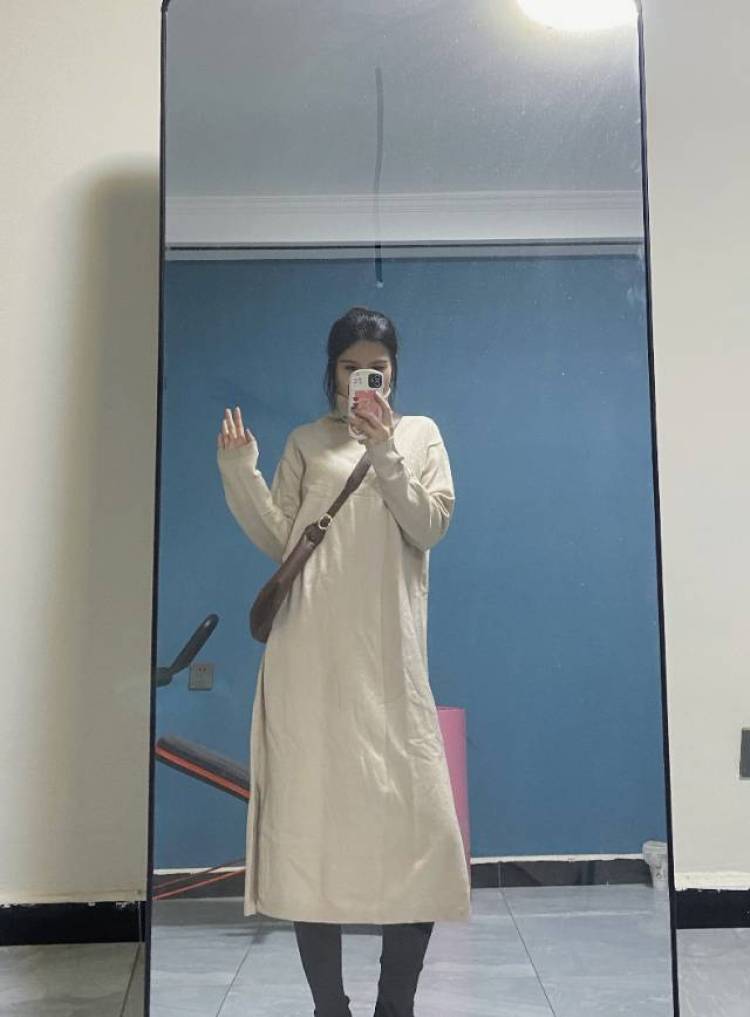 Adela-山东省·枣庄市·市中区--身高168 体重51㎏
旗袍 汉服 婚纱 校园 欧美多种风格都能拍
(不拍内衣)
喜欢擅长拍照