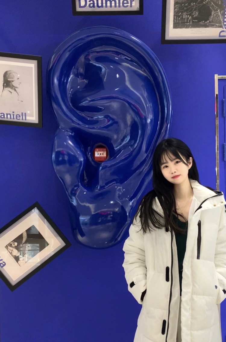 西贝-山东省·济南市·历下区-抖音，微博，***，B站-身高158，体重84，可接买家秀，淘宝逛逛种草带货，开箱测评，免费试用，探店打卡，平面模特兼职