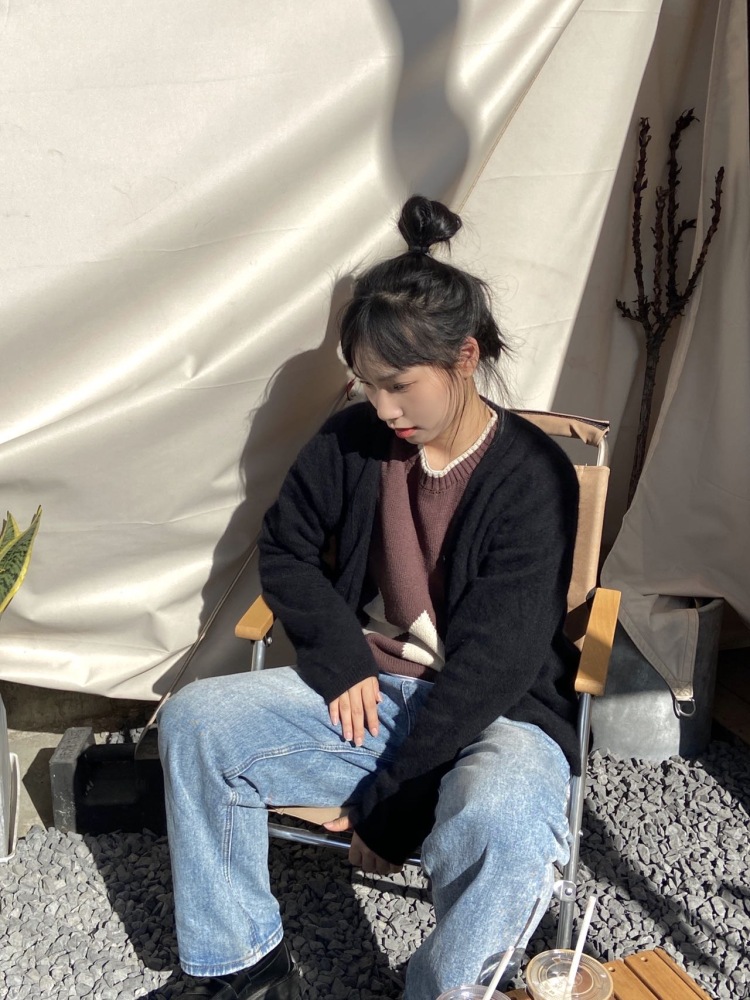 llllll-广东省·广州市·荔湾区-抖音/微博/***-接买家秀 衣服饰品美妆 身高160 喜欢探店拍照 擅长休闲风oversize 希望可以合作！！