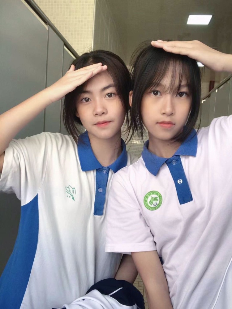 chx-广东省·深圳市·龙岗区--龙岚的可交友
擅长跳爵士或者女团
兴趣爱好🉑️寄拍
会拍照📷 会p图
有单的话可以长期合作~