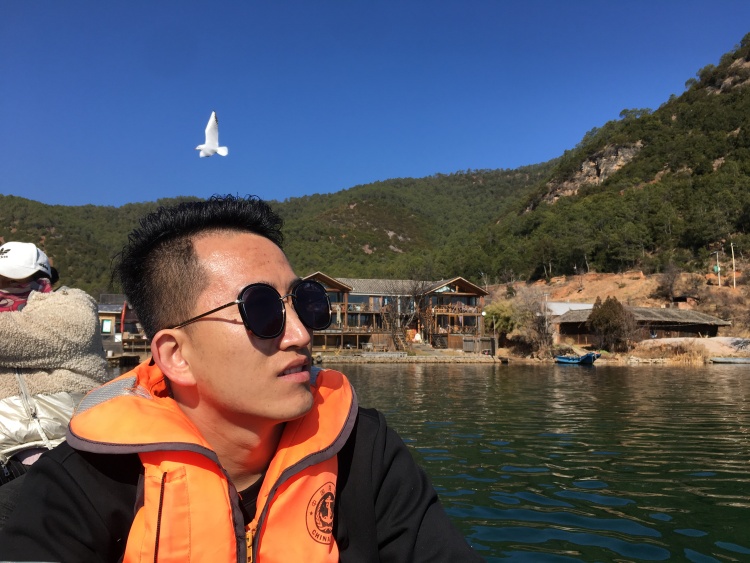 暴打小白菜🥬-广东省·广州市·白云区-***-爱运动,玩游戏,阳光,性格外向,多年商务接待经验,语言表达流畅,各产品种草,买家秀等