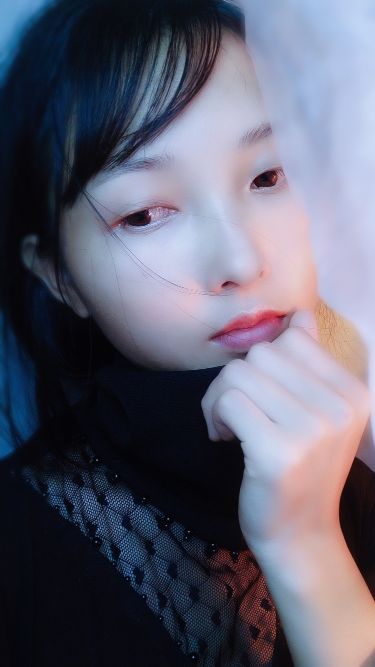花忆-广西壮族自治区·南宁市·西乡塘区-抖音,***-新人,做过服装设计,现任职推广运营,广告设计,摄影剪辑,喜欢摄影,会修图,会剪辑视频,喜欢设计,喜欢画画,爱追求完美,接拍买家秀,种草,开箱测评,视频推广,前期可免费接拍