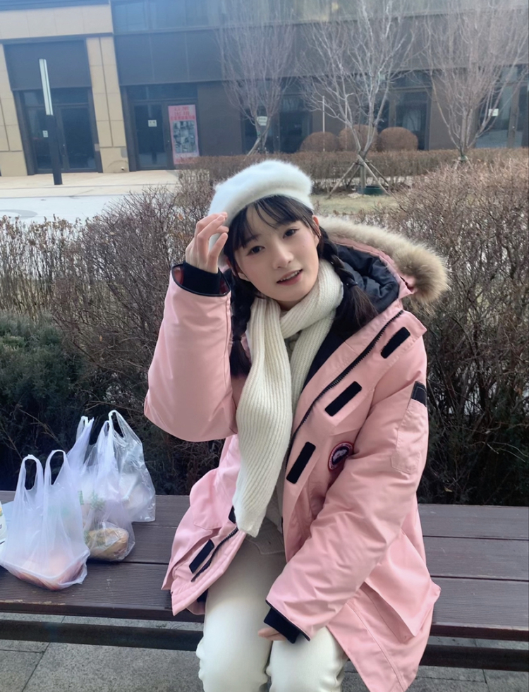 Hello99-吉林省·白山市·抚松县-快手 抖音 某红薯-特长:唱歌
可以做买家秀、寄拍模特、开箱测评、置换
经常玩的app:抖音、小🍠、快手
会拍照、会p图平时就很喜欢拍拍照片什么的
各种风格都可以!
