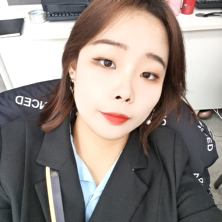 ᥫᩣ .-黑龙江省·哈尔滨市·香坊区--会化妆 会修图 170 105 身材比例好 所有的都可以拍