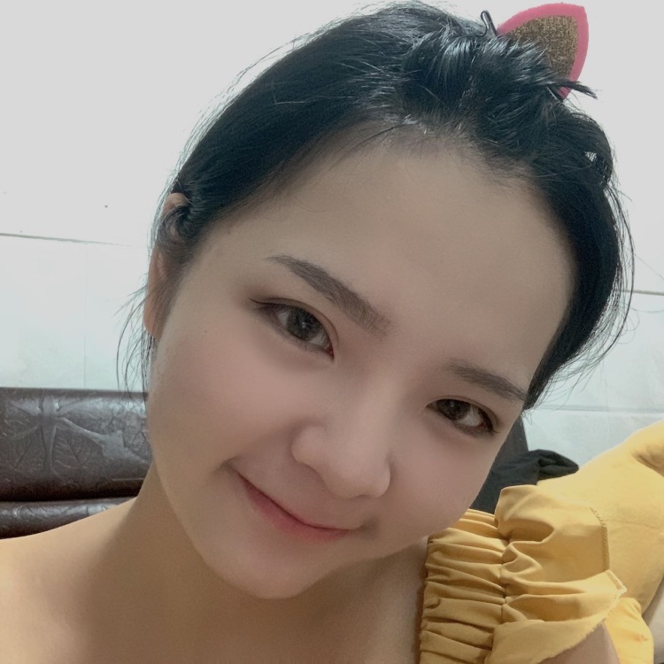 丸子-广东省·广州市·白云区-抖音-素人,喜欢拍照,接了就会认真拍,1米6,90斤,想接一些寄拍,都可以,谢谢