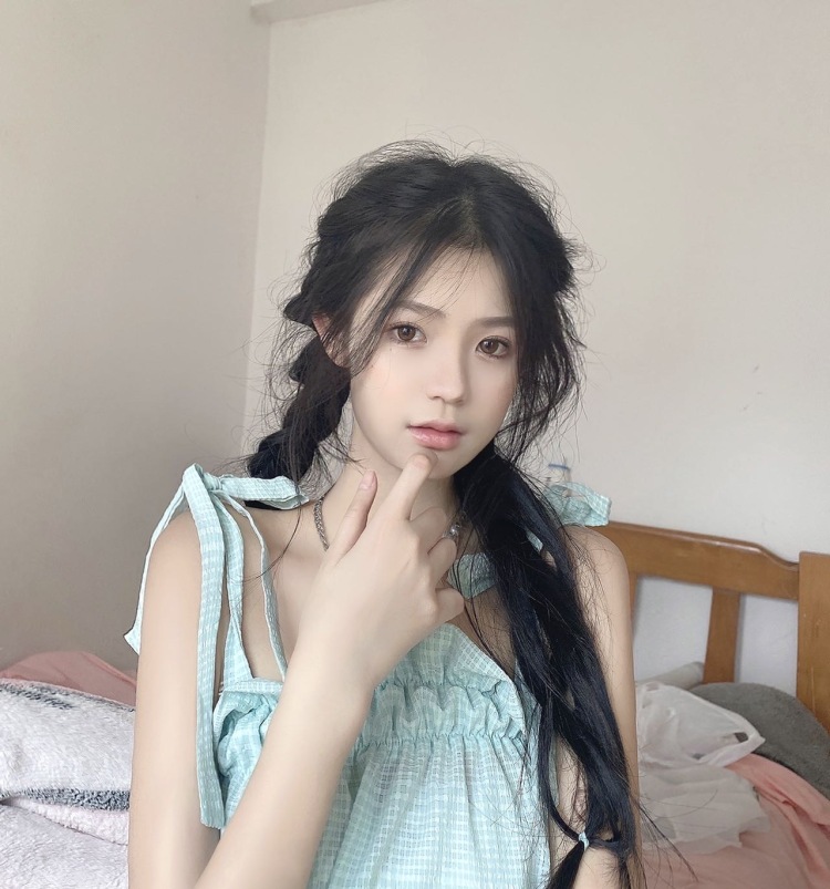 ʚ Bi8bo ɞ-广西壮族自治区·南宁市·江南区--约商家 接寄拍,送拍
喜欢娃娃脸,纯欲风的来
脾气好,喜欢穿搭
衣服鞋子化妆品包包都🉑