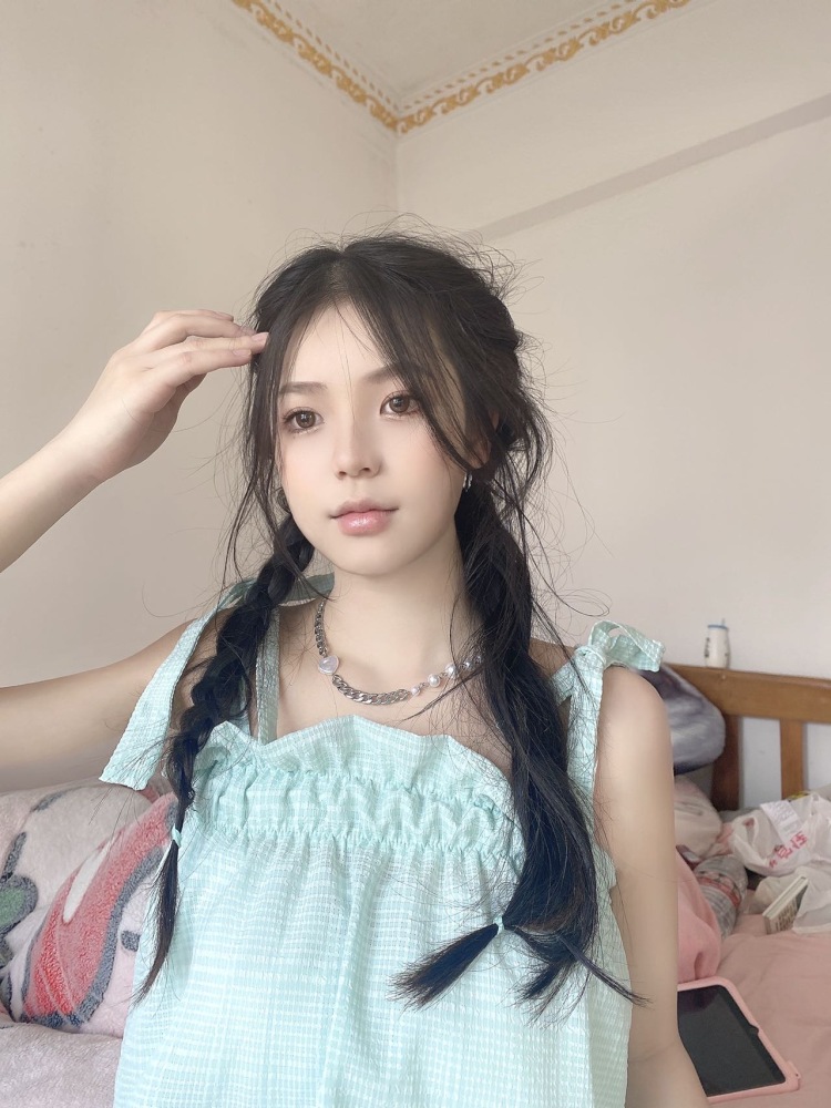 ʚ Bi8bo ɞ-广西壮族自治区·南宁市·江南区--约商家 接寄拍,送拍
喜欢娃娃脸,纯欲风的来
脾气好,喜欢穿搭
衣服鞋子化妆品包包都🉑