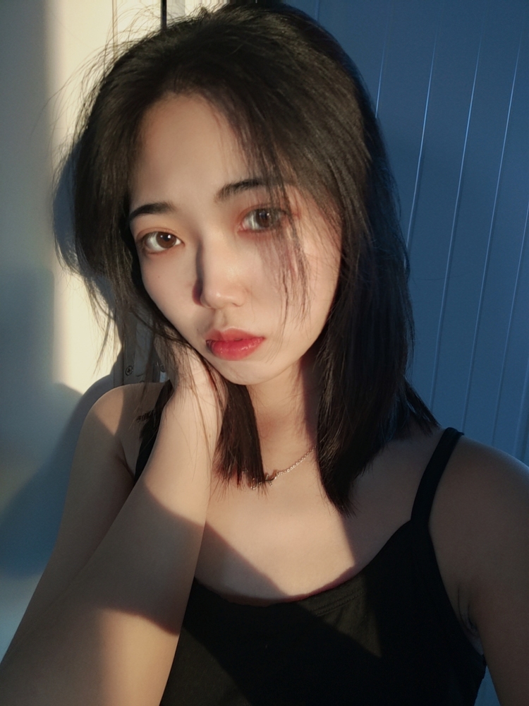 甄 妮🍭-北京市·北京市·通州区-抖音 微博 某红薯 知乎-爱好摄影,会修图,会化妆,会穿搭
23 160 45kg 接寄拍、探店、开箱、测评