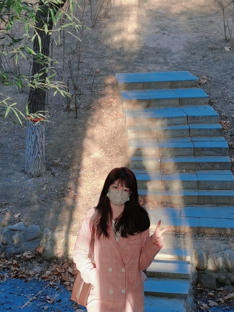 迪士尼在逃通缉假冒公主-河北省·石家庄市·裕华区-抖音-162/97 坐标石家庄,淘宝网拍模特,平面模特,寄拍等各种风格都可驾驭,欢迎砸单