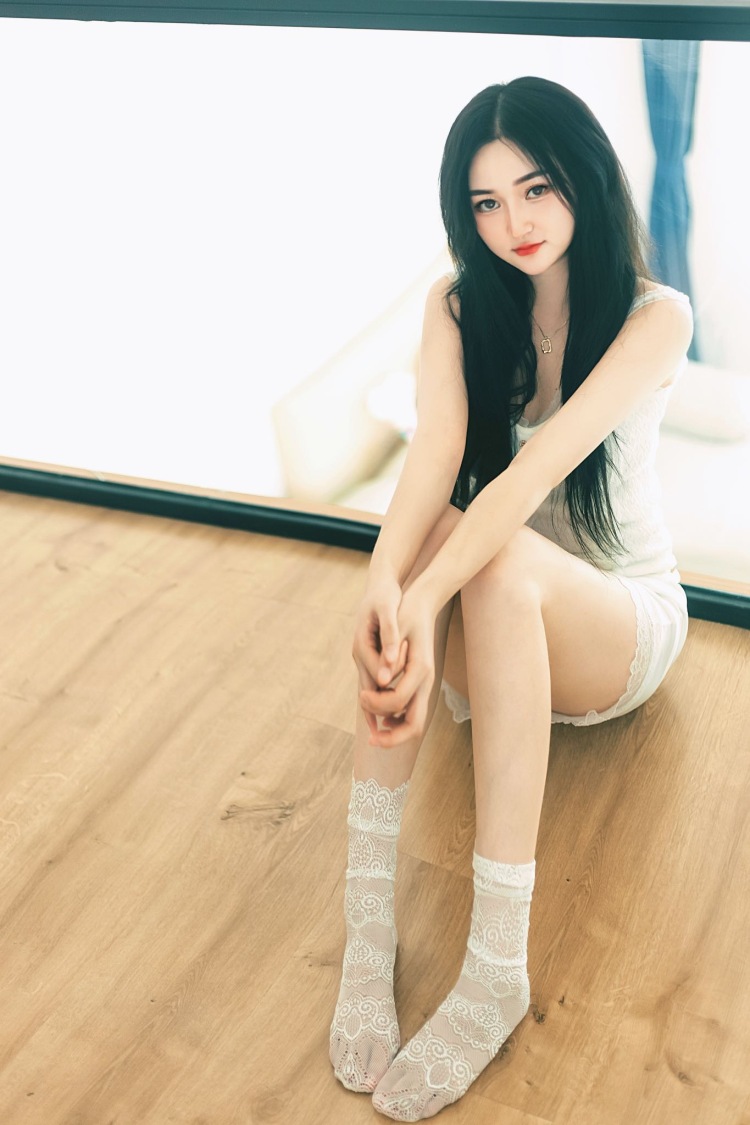 韩公子-辽宁省·营口市·老边区-抖音-接寄拍,化妆品 ,饰品,买家秀等都可以,会拍照修图剪短视频,时间充足,出图快有耐心
身高:168CM
体重:55kg
坐标:辽宁省营口市