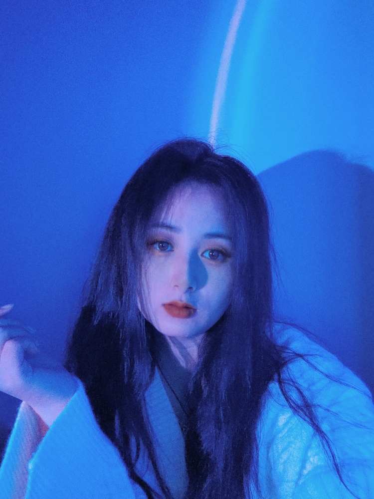 坤🥳-河北省·承德市·兴隆县-抖音-职业剧组化妆,会P图,想做个寄拍模特兼职,费用可谈。身高163,体重120微胖,可爱,御姐风,清新,古风都可…