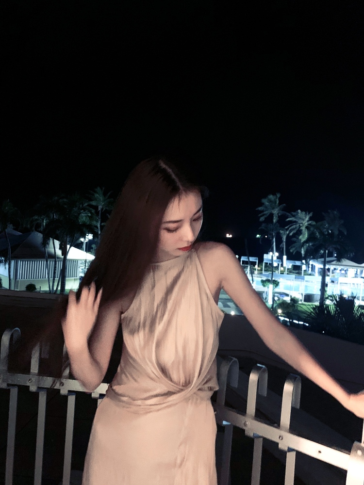 静哥儿-贵州省·贵阳市·乌当区-抖音微博某红薯-服装首饰鞋子包包等都可以拍摄,之前在杭州有过淘宝拍摄经验 自己会修图会剪视频