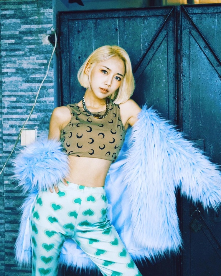 Melva-上海市·上海市·虹口区--穿搭审美及经验丰富,美妆经验丰富
会拍照会修图,出片速度快
特长:唱歌跳舞拍照