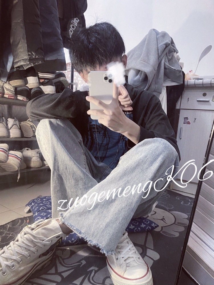 ㅤ記得k-山东省·潍坊市·昌乐县--接寄拍衣服👔👖👢🎒
擅长对镜照户外照 会精修p图
抖音热度累计4w