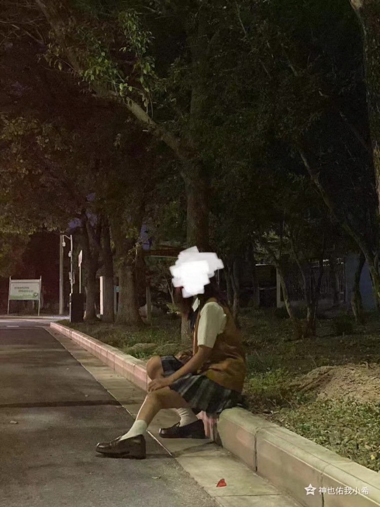 。-江苏省·淮安市·清江浦区-抖音 ***-买家秀 短视频 返图 穿搭博主 线下拍摄🎬 
jk 种草姬 精致返图
