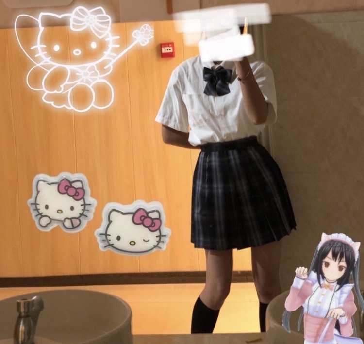 。-江苏省·淮安市·清江浦区-抖音 ***-买家秀 短视频 返图 穿搭博主 线下拍摄🎬 
jk 种草姬 精致返图