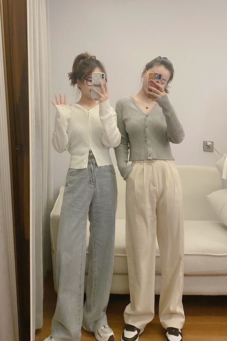 这么近那么远-浙江省·嘉兴市·桐乡市--闺蜜:160 47公斤  155 42公斤
可以接买家秀，详情页，闺蜜装，某红薯穿搭等等。