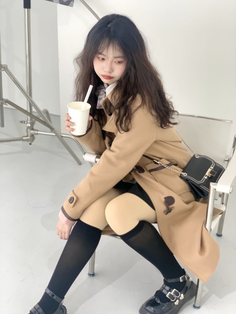 L.-湖北省·黄石市·下陆区-抖音 快手-想接到买家秀模特 寄拍模特 探店种草 好物开箱等 擅长当模特，拍照，p图  身高174 体重110 可盐可甜