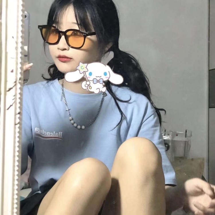 O泡-江苏省·徐州市·铜山区-抖音快手某红薯-日常喜欢拍一些照片📷 会p图 平时也玩社交软件 有快手 某红薯 抖音 也发
接（送寄）拍 有意向可关注一下