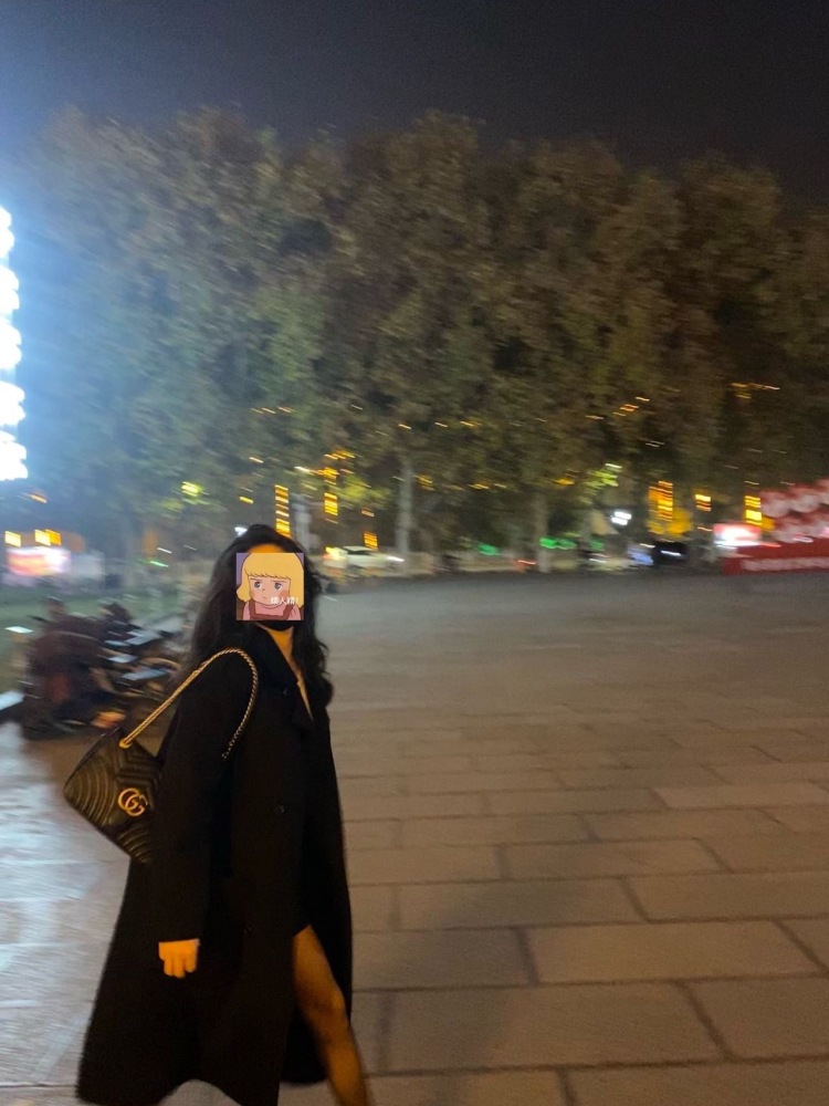 小羊不是小猪-河北省·邯郸市·复兴区--身高：163
体重：98
一般穿M码的衣服
S码的裤子
接寄拍
需要请私聊