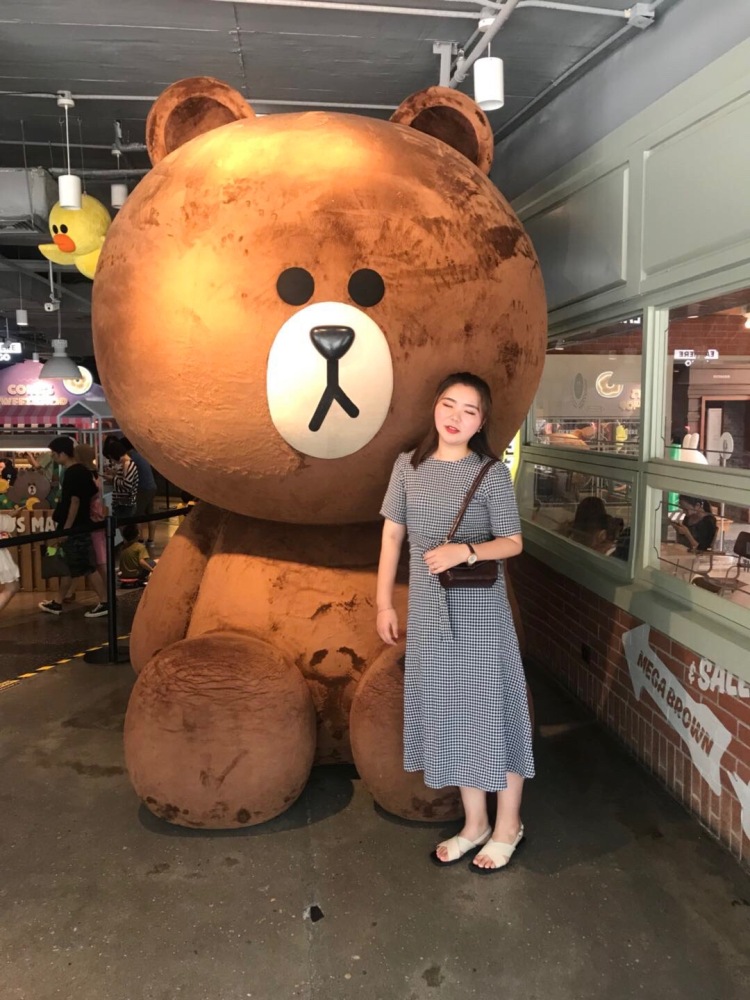 N.-江苏省·扬州市·高邮市--拍过一些买家秀、略微会点拍照📷P图等…
搭配、美妆等…都可以尝试。