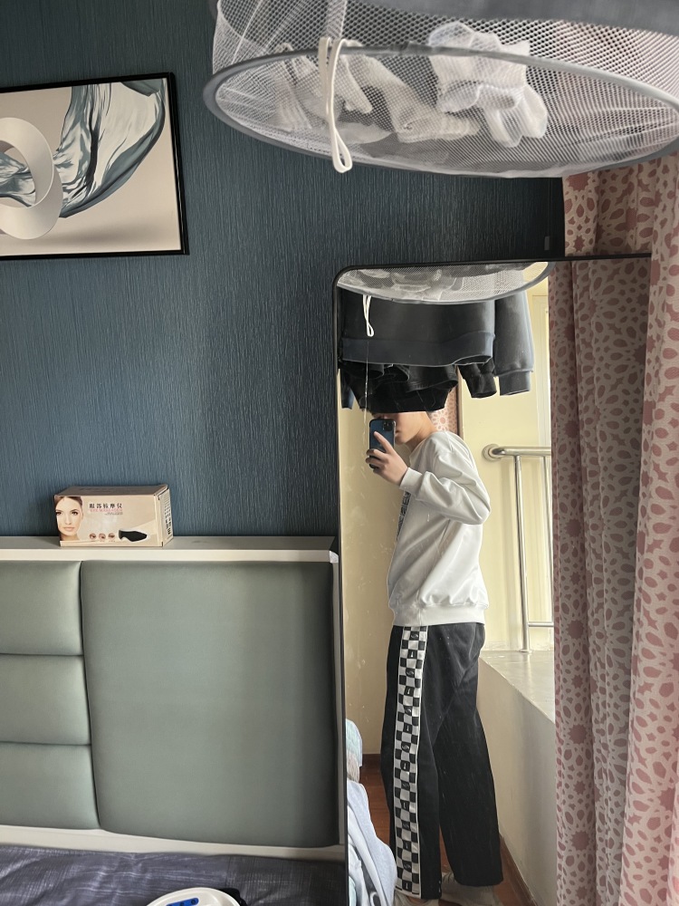 陈冠希见了都说帅-山东省·济南市·历城区-抖音-可以接服装等男生可用的寄拍
02 身高180+ 体重65KG