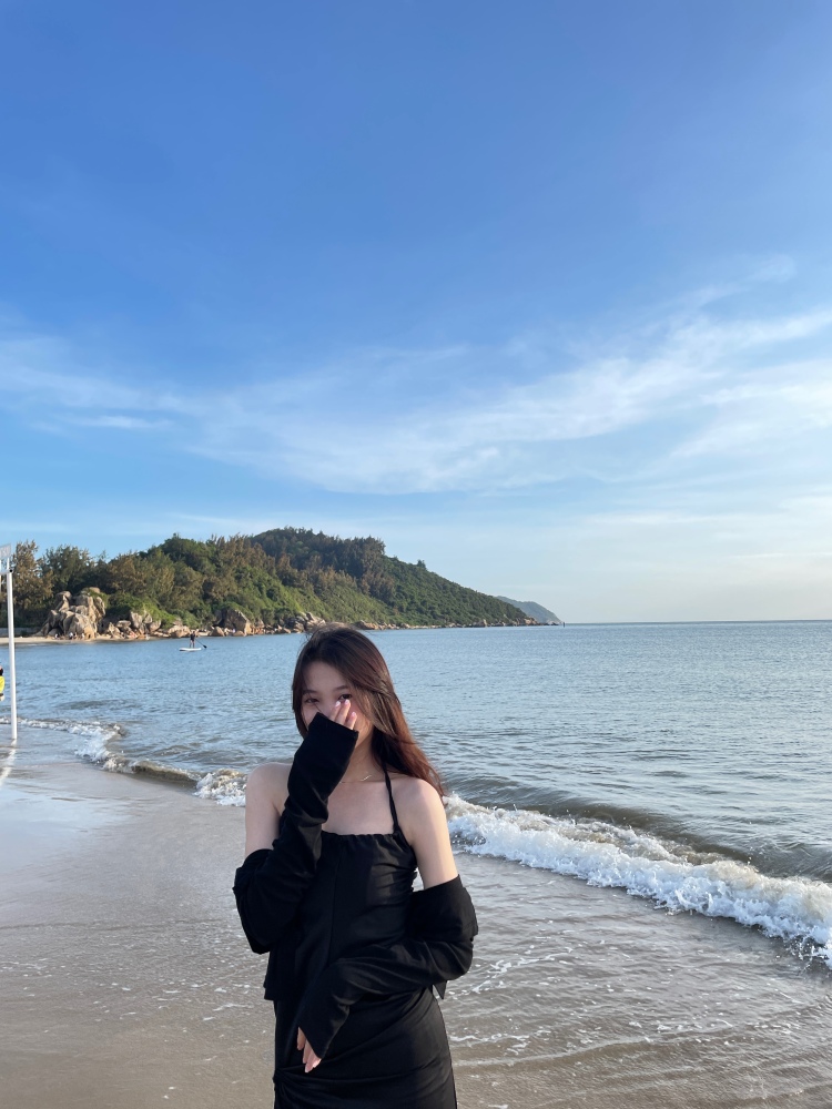 猫的树-海南省·儋州市·那大镇-微博 某红薯 -身高164/体重94
热爱拍照 会p图
驾驭多种风格
性格好 有责任心