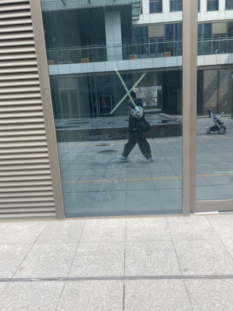 o-河北省·石家庄市·裕华区--寄拍 送拍 买家秀~都接
本人喜欢拍照 街拍自拍都可以接受
会p图 
年龄：23
身高：178CM
体重：66KG
坐标：河北省·石家庄·裕华区