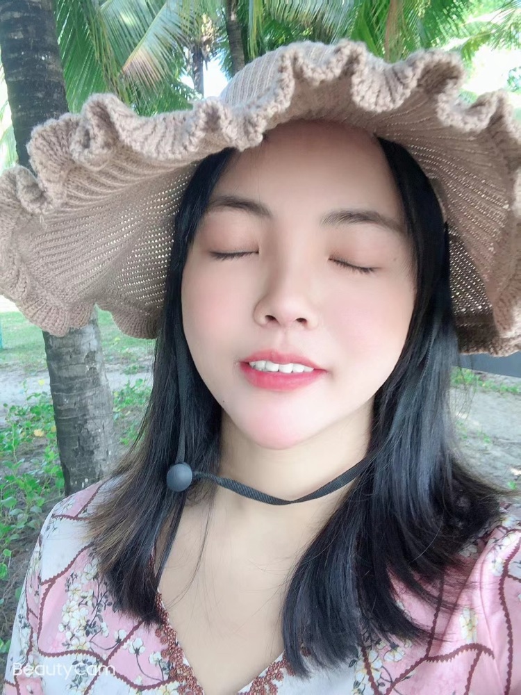 琳琳-广东省·佛山市·南海区--买家秀,平时喜欢拍照,喜欢出去玩,可以兼职做,喜欢购物,比较有耐心,是一名自由职业者,比较有时间