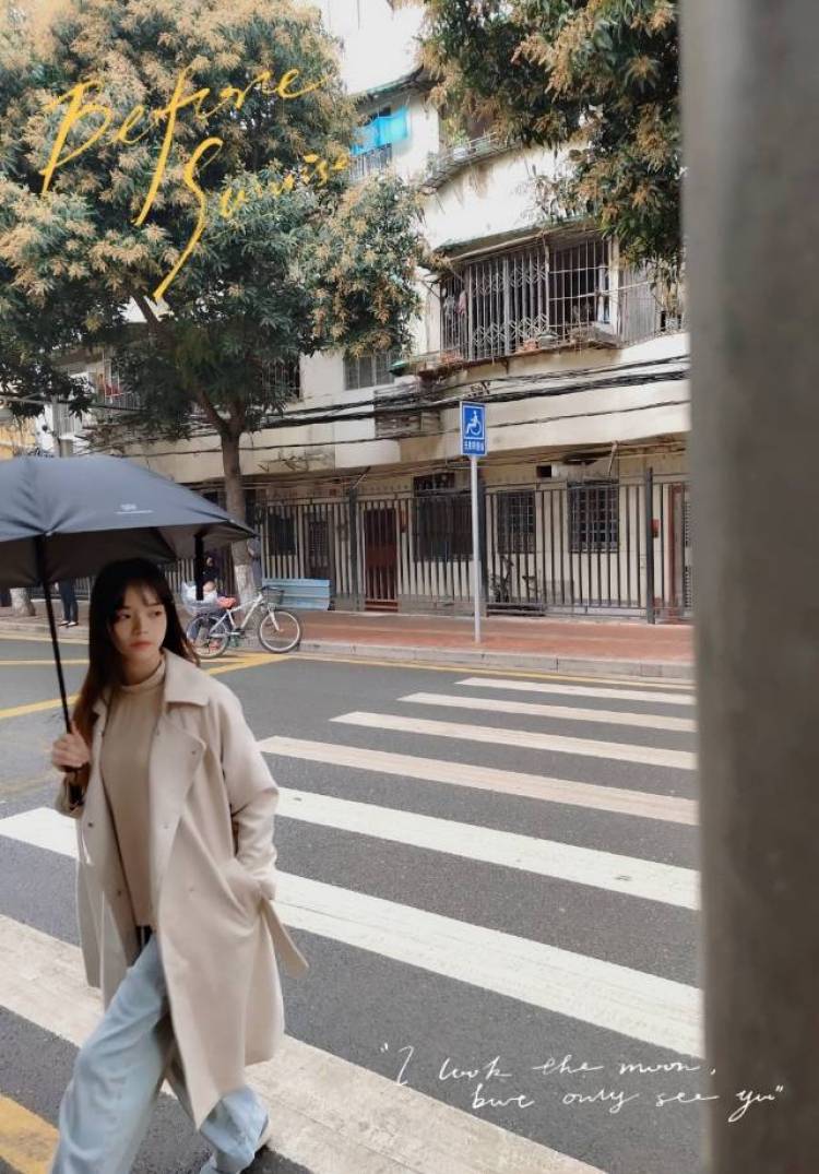 叶子-广东省·东莞市·沙田镇--寄拍模特,身高162体重80,身材比例较好,偏小清新风格,皮肤是冷白皮,拍摄饰品或者服装鞋子等都可,喜欢拍一些好看的照片